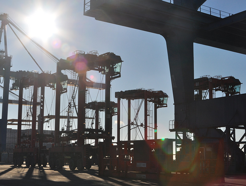 LKW-PLATOONING IM HAFENZULAUF – PROZESSVERÄNDERUNGEN AN DEN TERMINALS